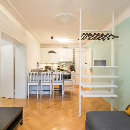 Modern Apartment Near Aussenalster Hamburg Exterior photo